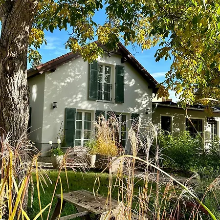 Semesterbostad Landhaustraum - Kutscherhaus Unter Walnussbaeumen Bergholz-Rehbrucke