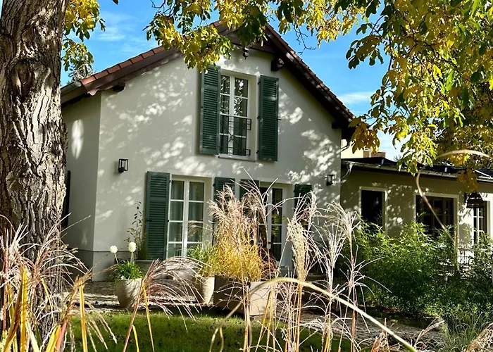 Semesterbostad Landhaustraum - Kutscherhaus Unter Walnussbaeumen Bergholz-Rehbrucke